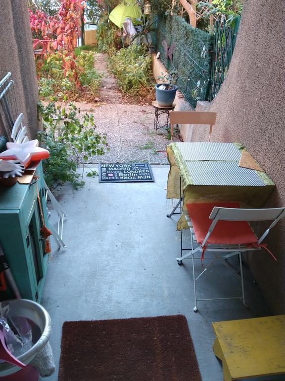 Joli Studio Avec Jardinet Avignon Extérieur photo