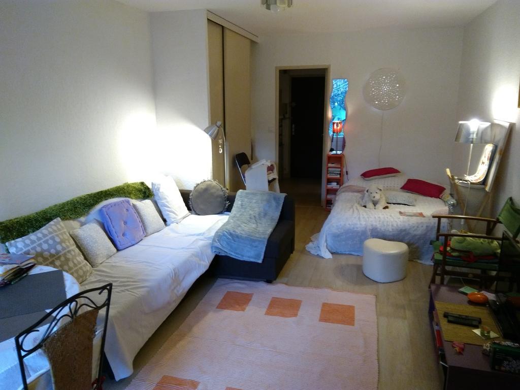 Joli Studio Avec Jardinet Avignon Extérieur photo
